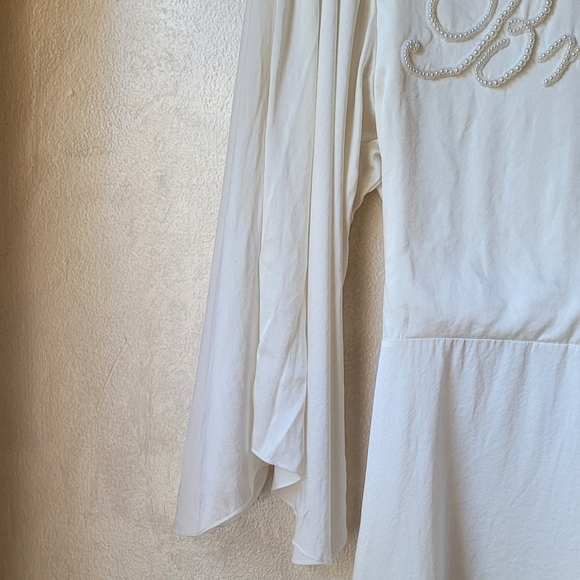 FLEUR DU MAL BRIDE EMBROIDERED ANGEL SLEEVE ROBE - Picture 10 of 12